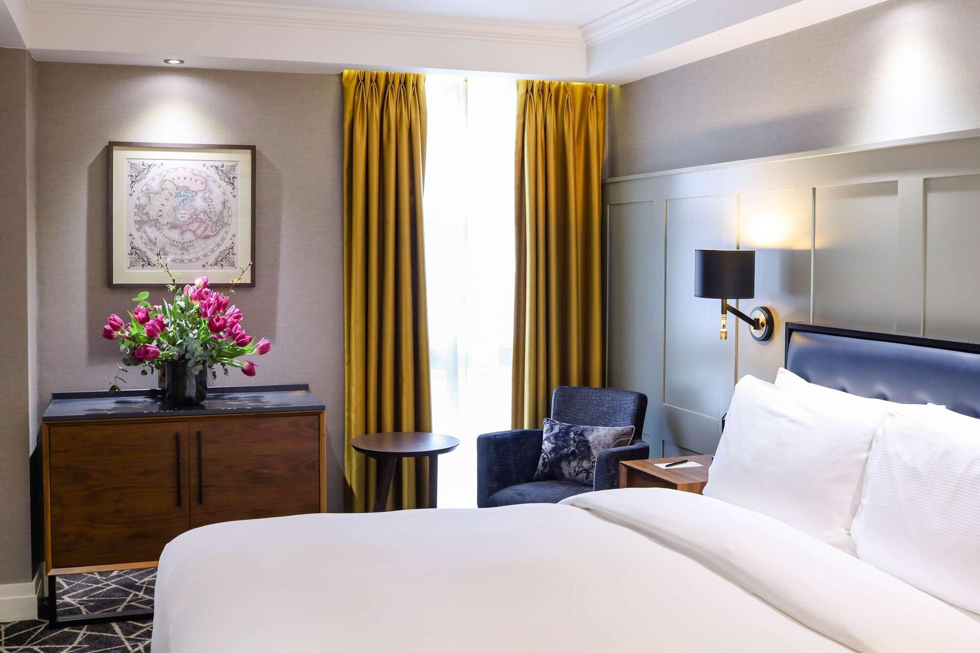 100 Queens Gate Hotel, Curio Collection By Hilton Londres Exterior foto