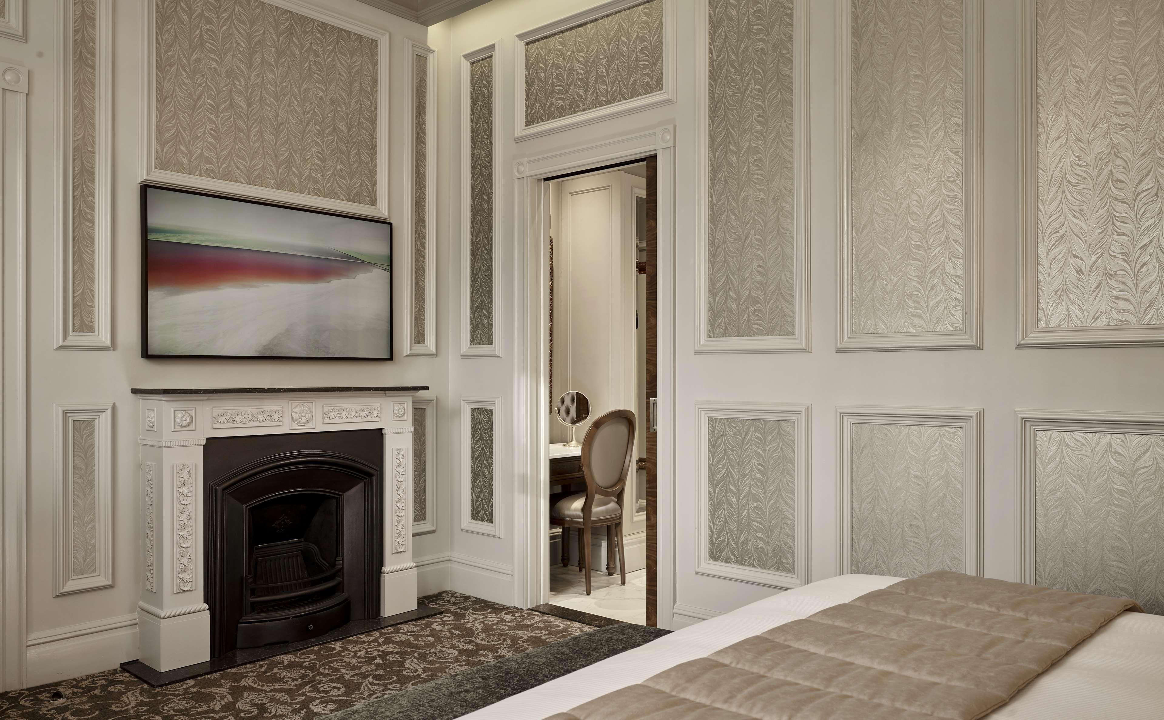 100 Queens Gate Hotel, Curio Collection By Hilton Londres Exterior foto