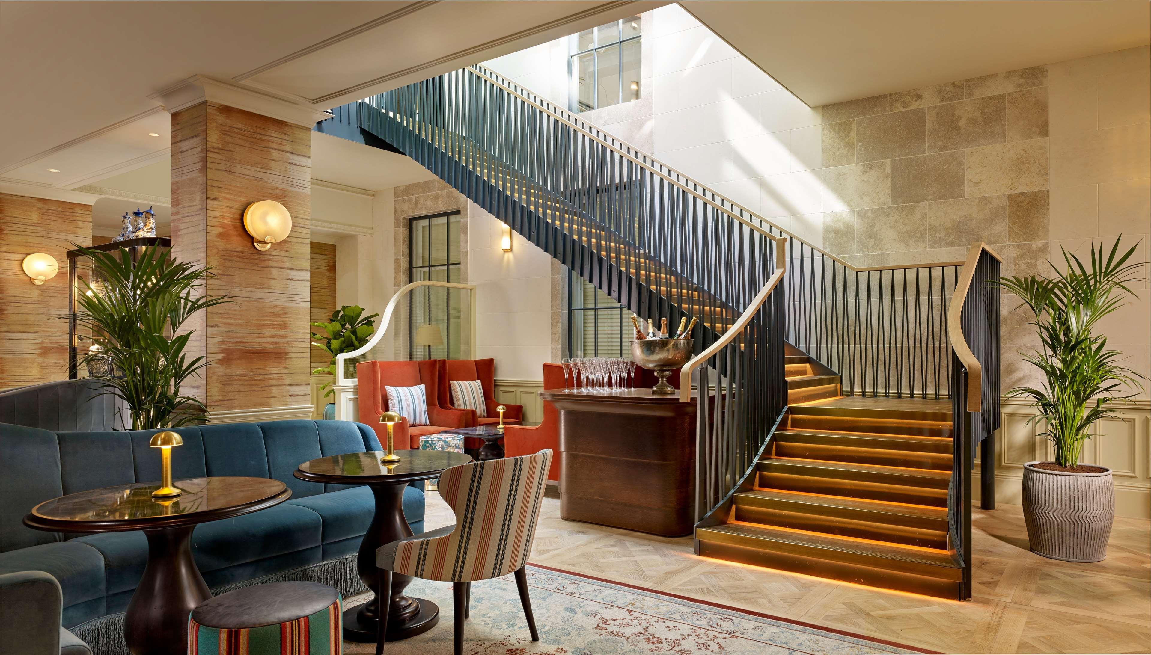 100 Queens Gate Hotel, Curio Collection By Hilton Londres Exterior foto